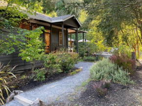 Puccioni Paradise -- Secluded Retreat Only 10 Minutes From The Healdsburg Plaza! 3